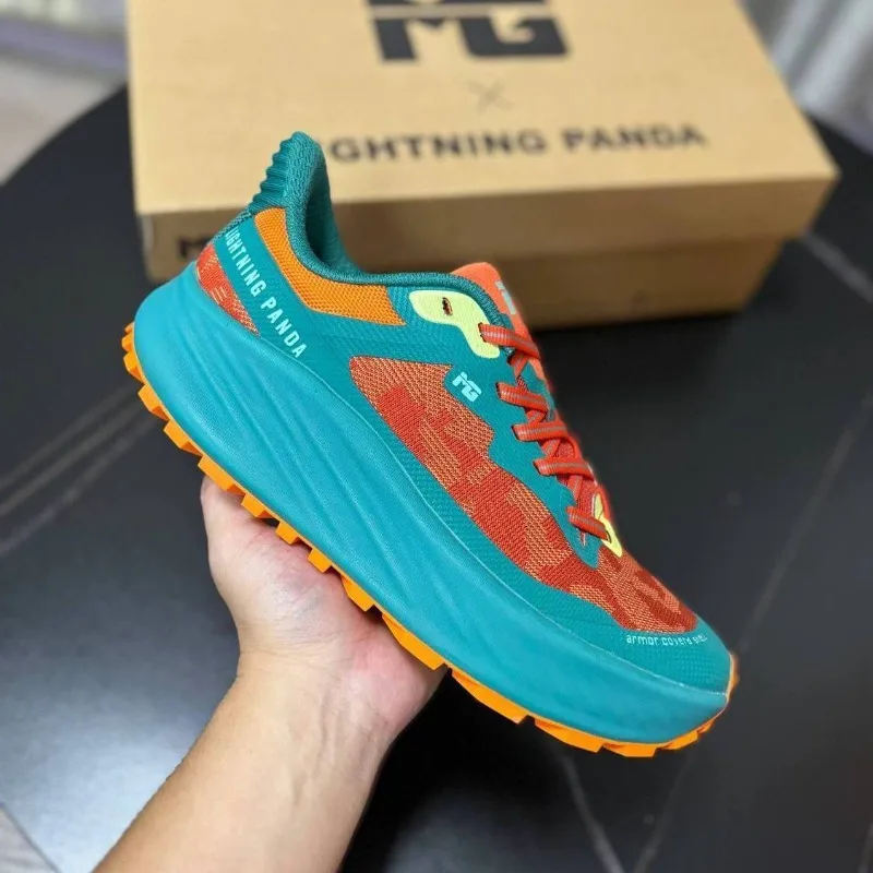 Nuove Scarpe Sportive Classich - Lightweight Road Running Shoes recensione e prezzo